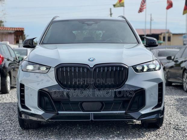 BMW X5 M50i 2023 Pearl
