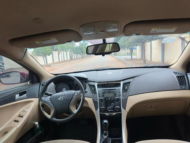 Hyundai Sonata 2013