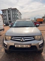 Mitsubishi L200 2012 for sale