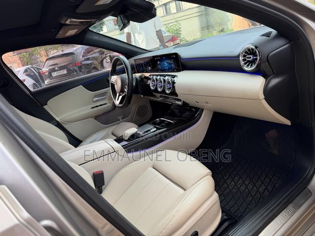 Mercedes-Benz A-Class Base A 220 AWD 4MATIC 2020 Gray