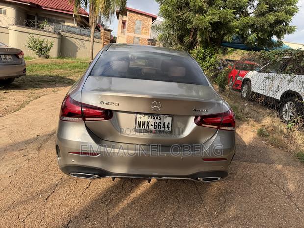 Mercedes-Benz A-Class Base A 220 AWD 4MATIC 2020 Gray