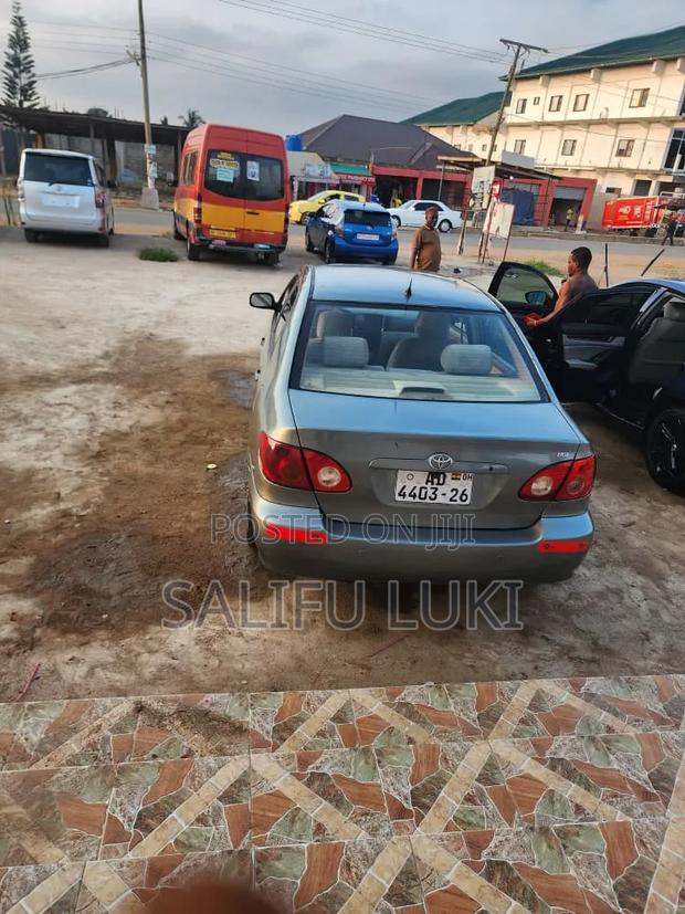 Toyota Corolla 2007 Gray