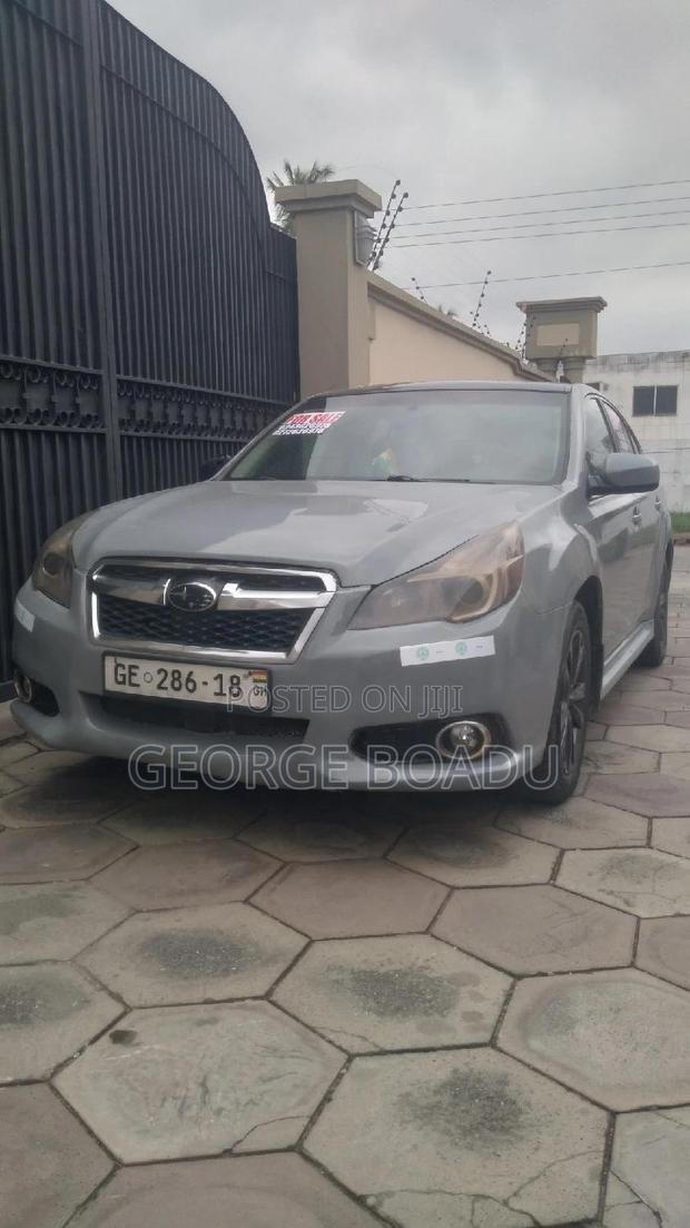 Subaru Legacy 2.5i Premium 2013 Gray