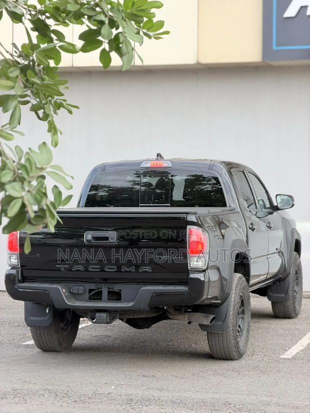 Toyota Tacoma 2023 Black