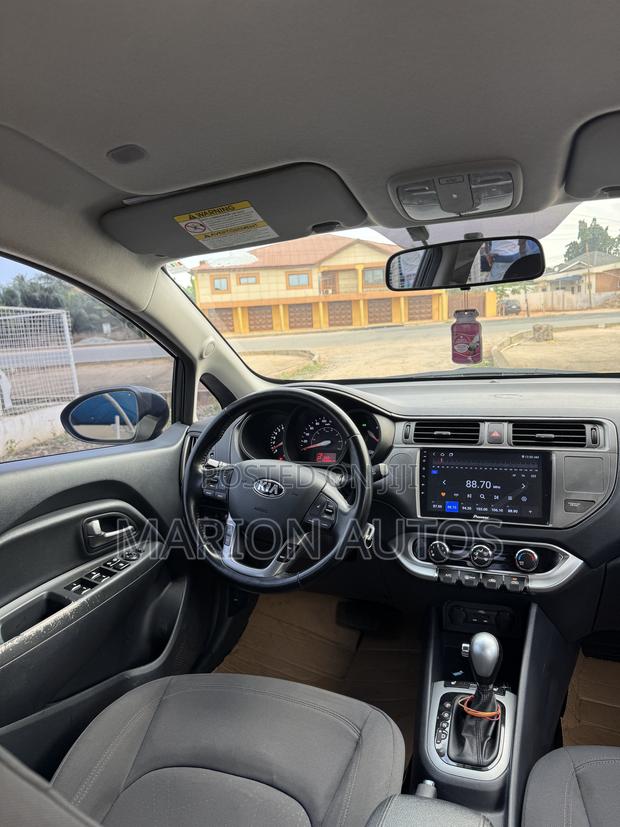 Kia Rio LX 4dr Sedan (1.6L 4cyl 6M) 2015 Gray