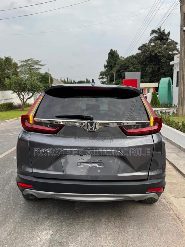 Honda CR-V 2021 Gray