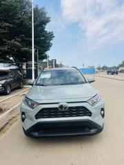 Toyota RAV4 XLE 2021 Gray for sale