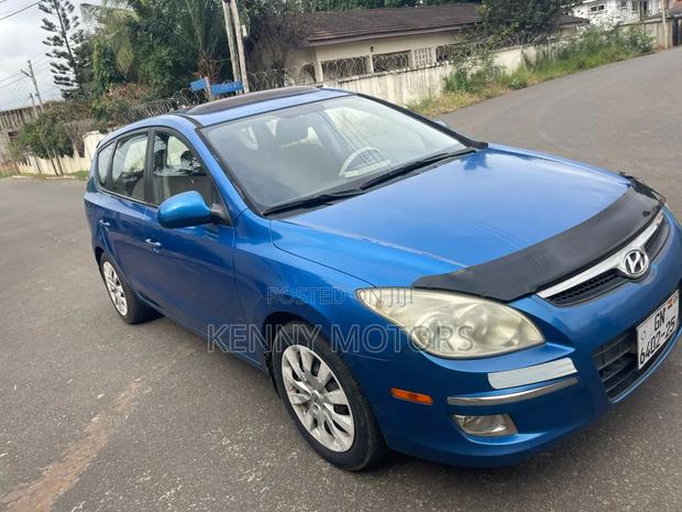 Hyundai Elantra 2011 Blue