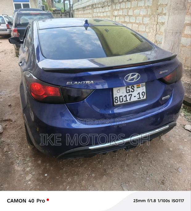 Hyundai Elantra 2015 Blue