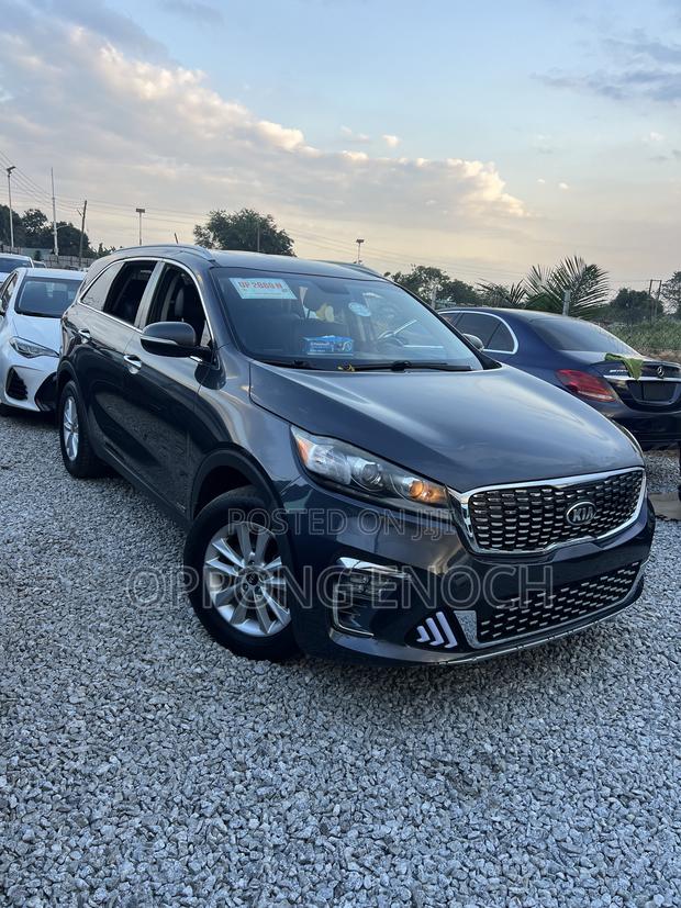 Kia Sorento 2.4L LX FWD 2019 Gray