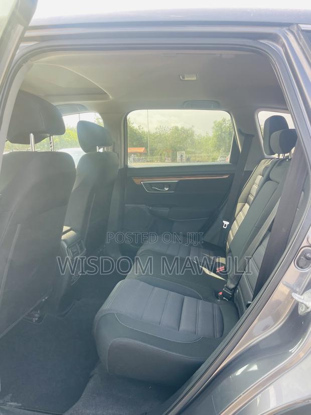 Honda CR-V 2019 Silver