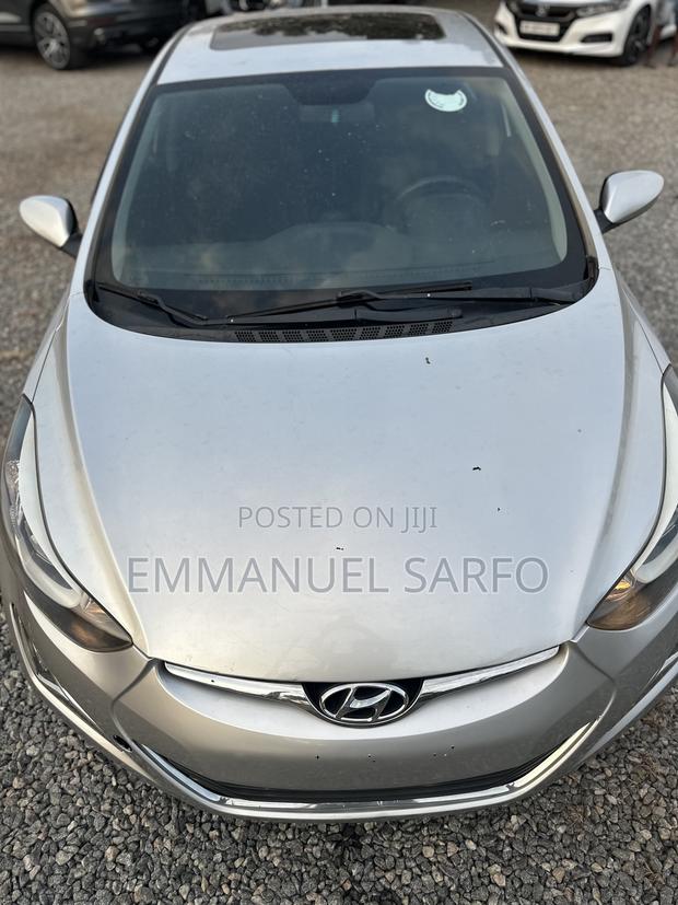 Hyundai Elantra Limited 4dr Sedan (1.8L 4cyl 6A) 2015 Gray