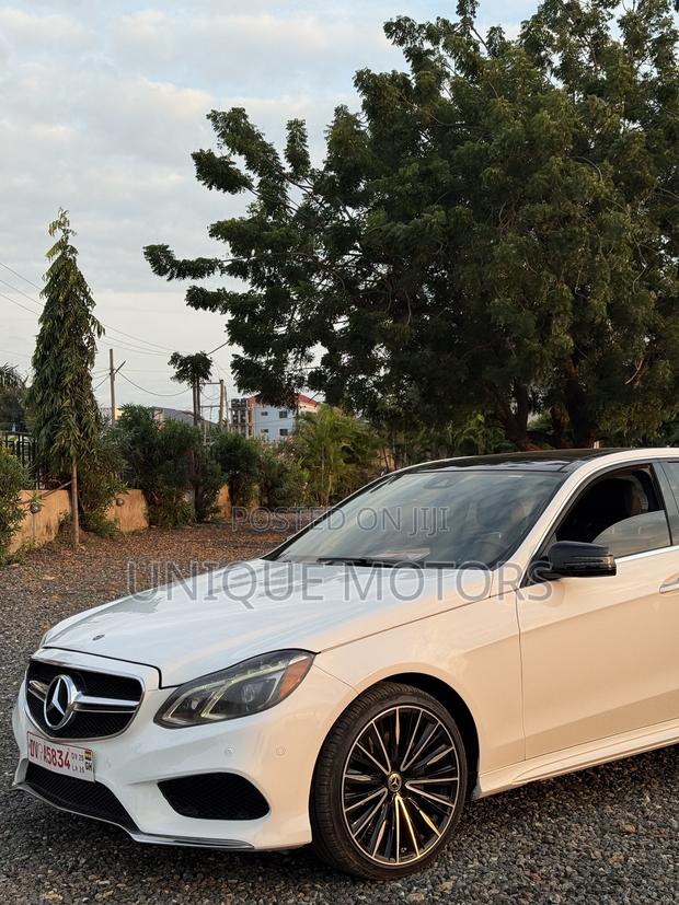 Mercedes-Benz E350 Base 4Matic Sedan AWD (3.5L 6cyl 7A) 2015 White