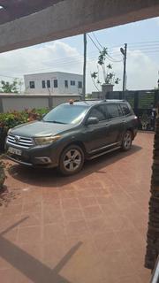 Toyota Highlander 3.5L 4WD 2013 Green for sale