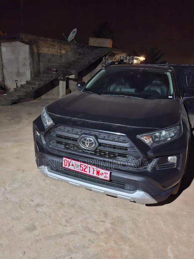 Toyota RAV4 2023 Black