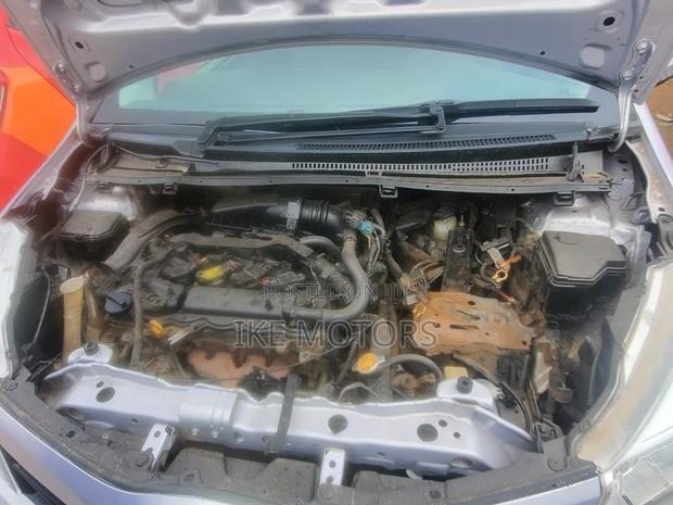 Toyota Vitz 2014 Gray