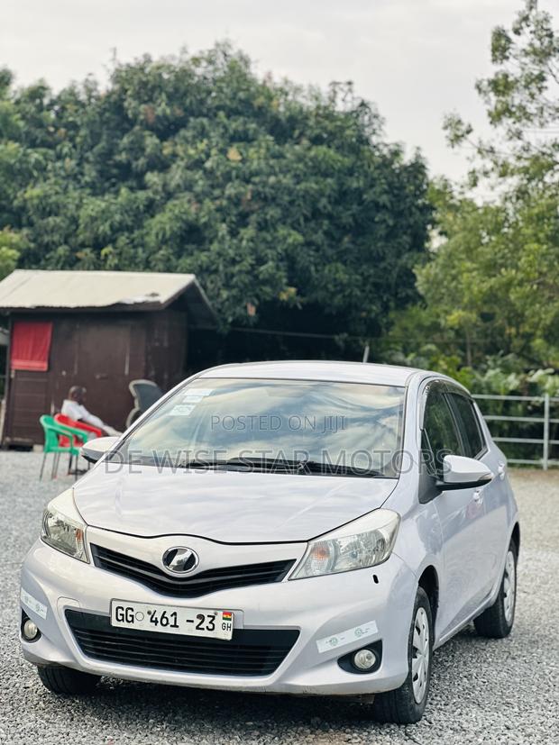 Toyota Vitz 1.5 FWD 3dr 2012