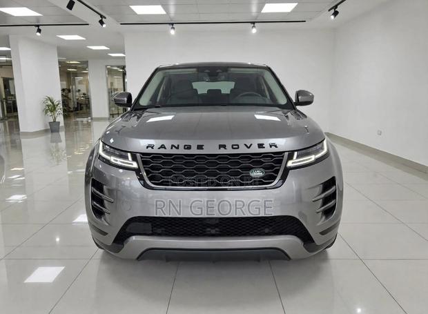 New Land Rover Range Rover Evoque SE 2023 Gray