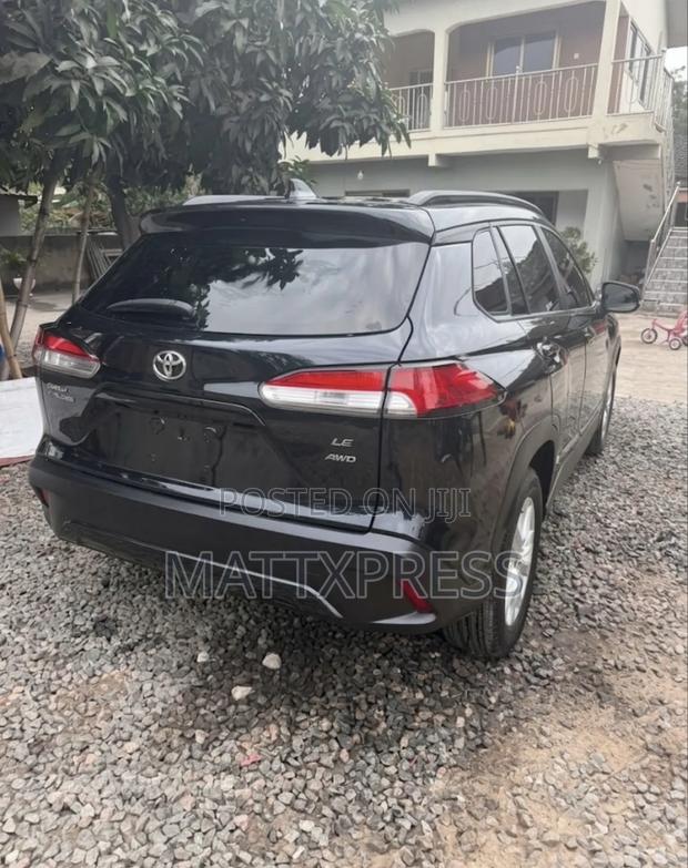 Toyota Corolla Cross 2.0 Petrol AWD 2022 Black