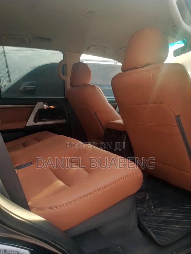 Toyota Land Cruiser 4.0 V6 GX 2015 Black