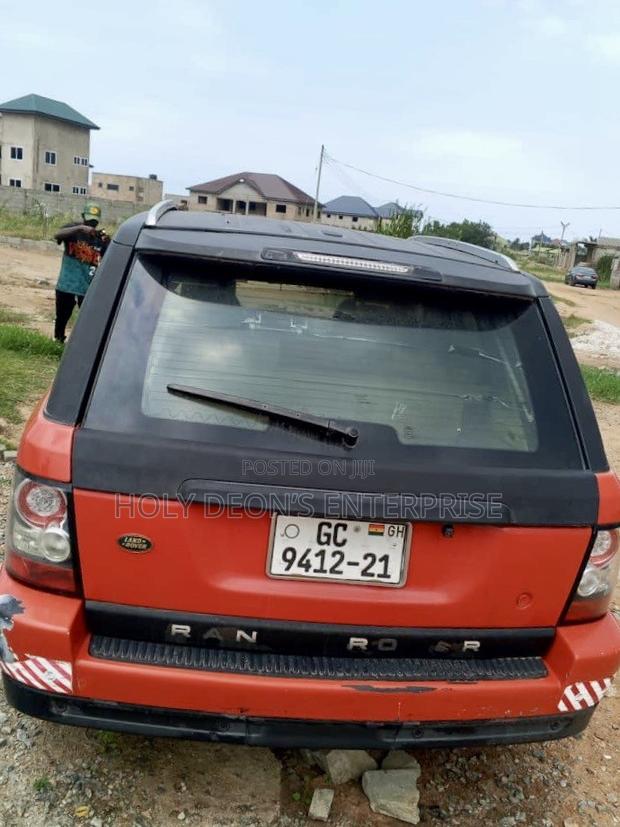 Land Rover Range Rover HSE 2012 Red
