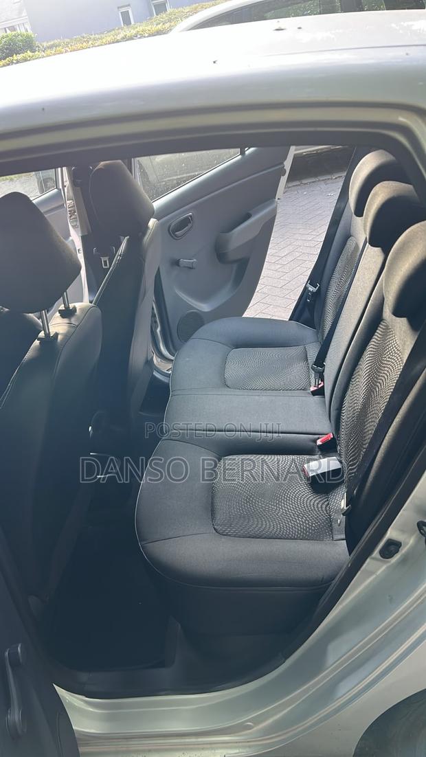 Hyundai I10 2012 Silver