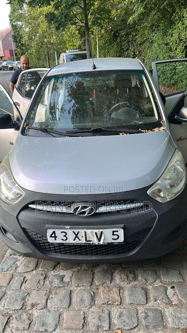Hyundai I10 2012 Silver