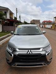 Mitsubishi Outlander SE FWD 2020 Gray for sale