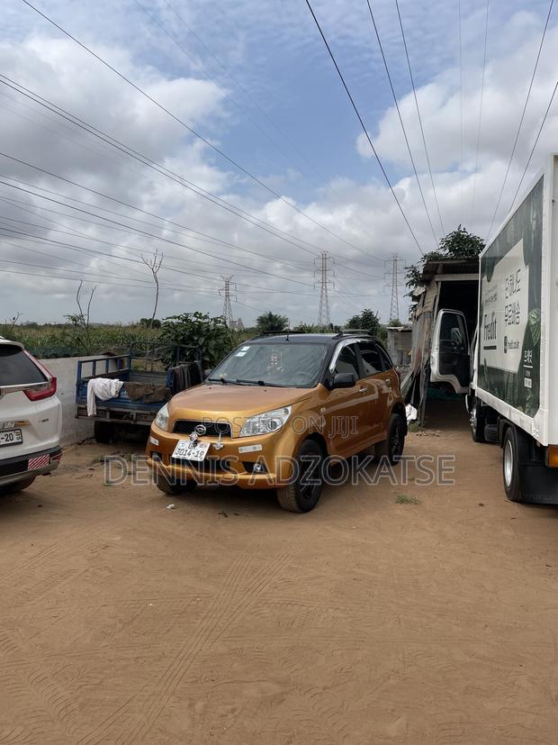 Daihatsu Terios 2015 Gold