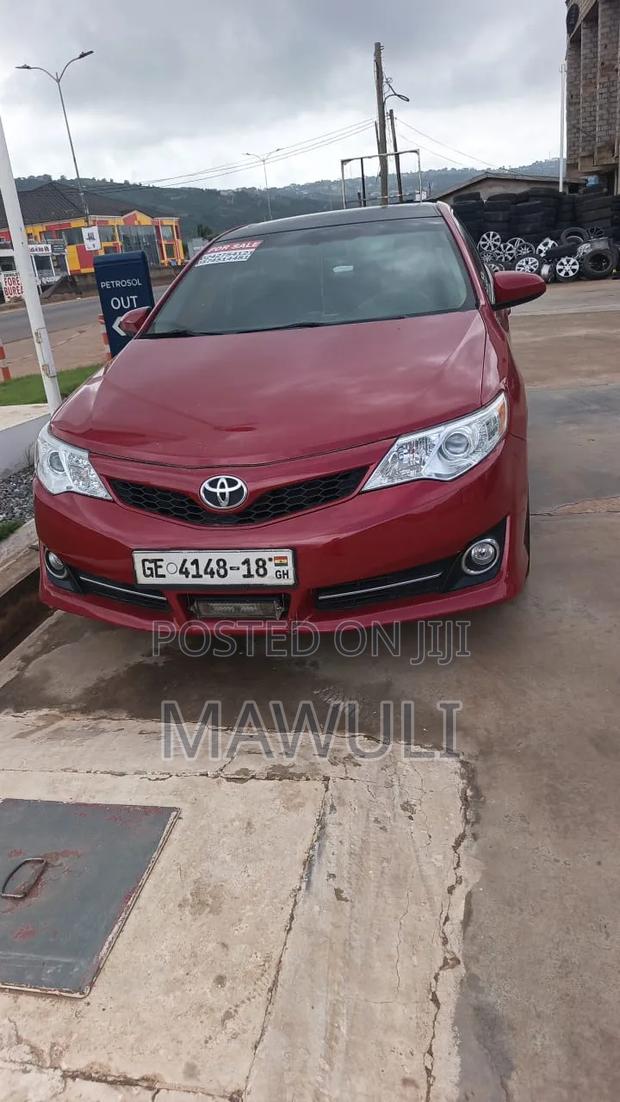 Toyota Camry SE 4dr Sedan (2.5L 4cyl 6A) 2014 Burgundy