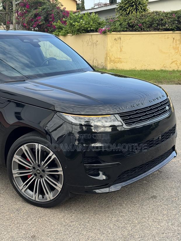 Land Rover Range Rover Sport P460 PHEV Dynamic SE 2025 Black