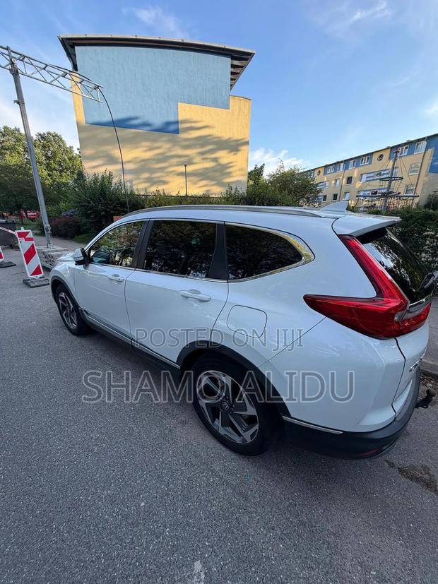 Honda CR-V 2019 White