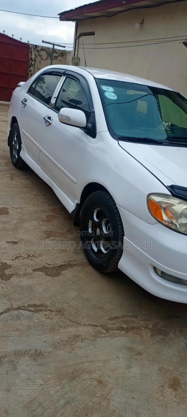Toyota Corolla 2008 White