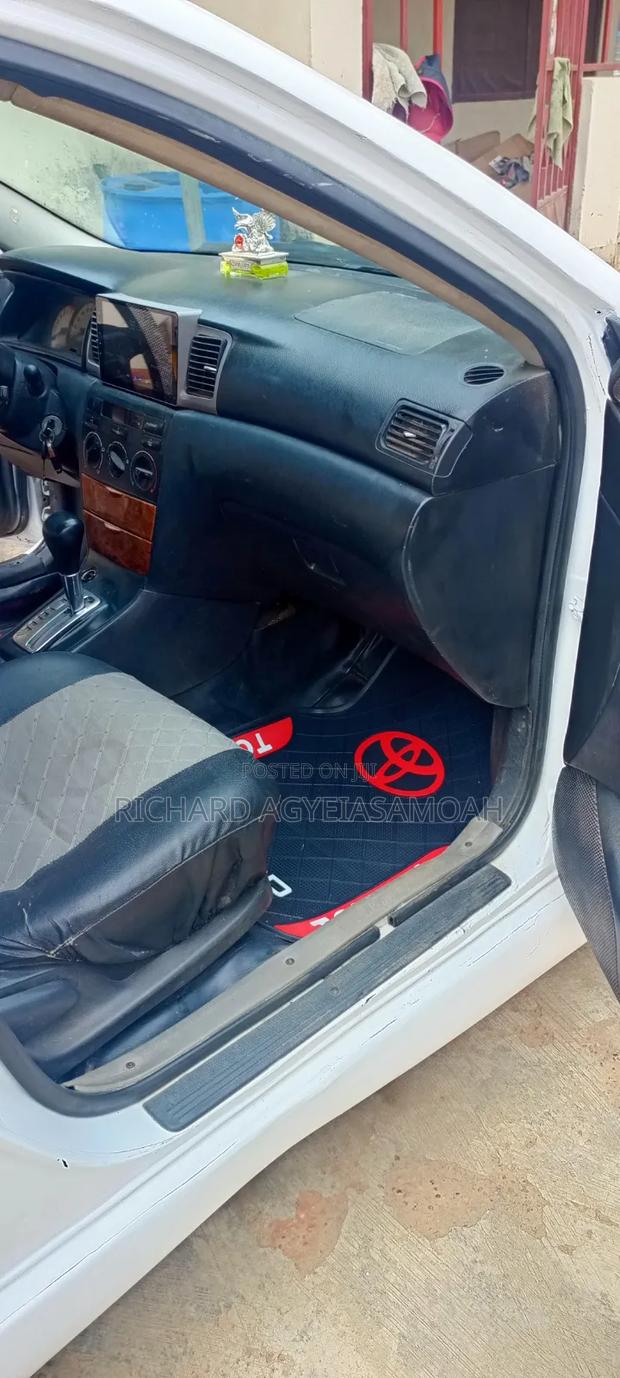 Toyota Corolla 2008 White