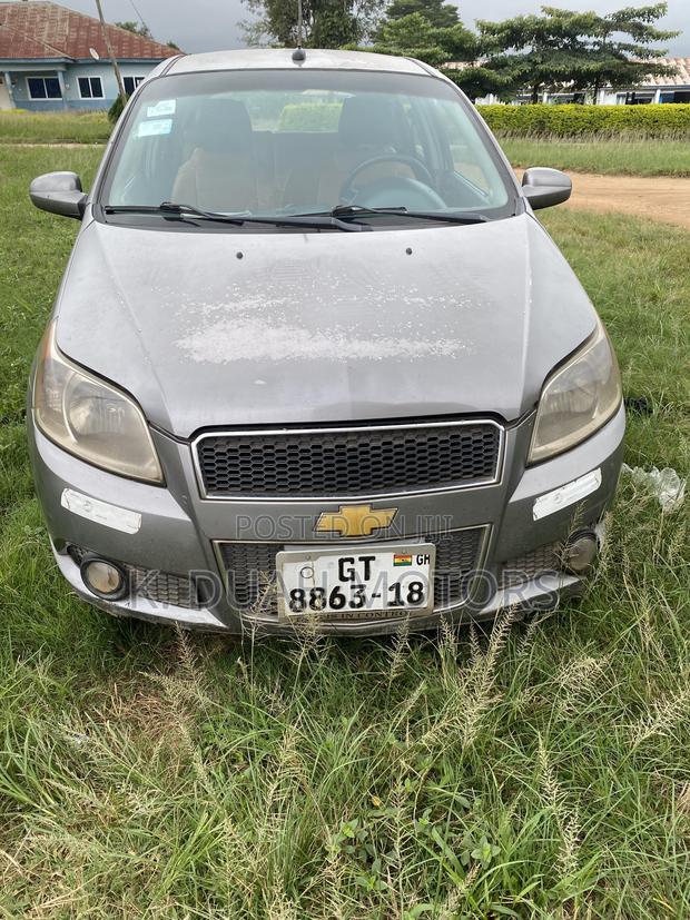 Chevrolet Aveo 2012 Gray