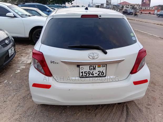 Toyota Vitz 2013 White