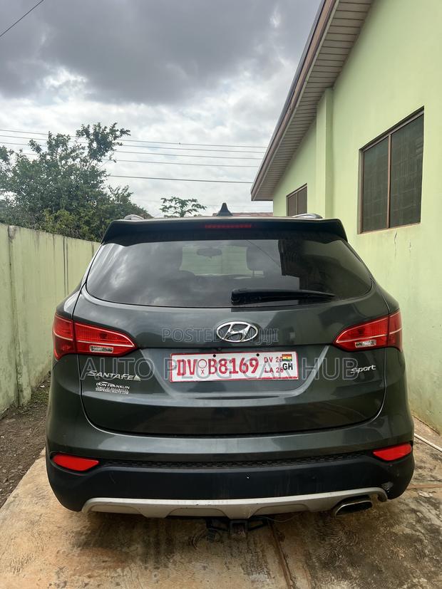 Hyundai Santa Fe 2014 Black