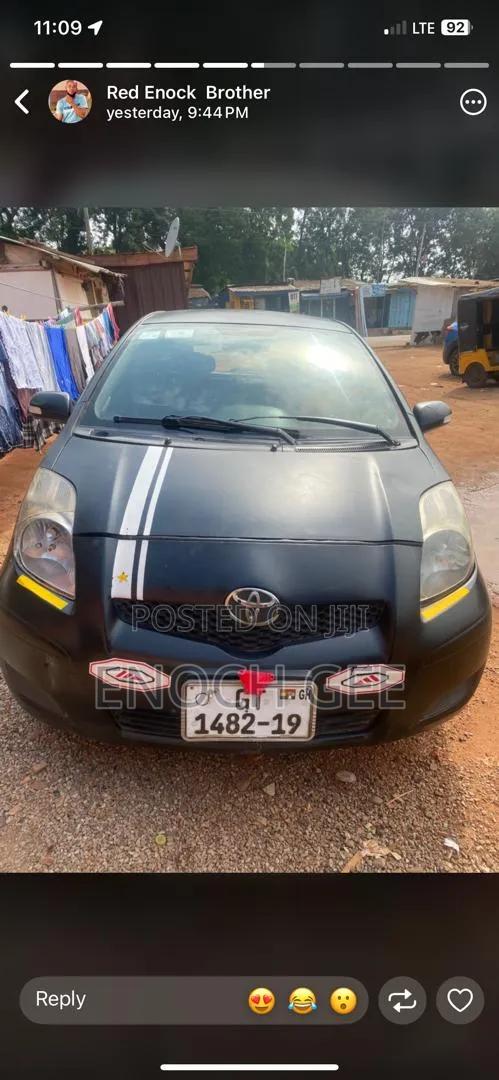 Toyota Vitz 2013 Black