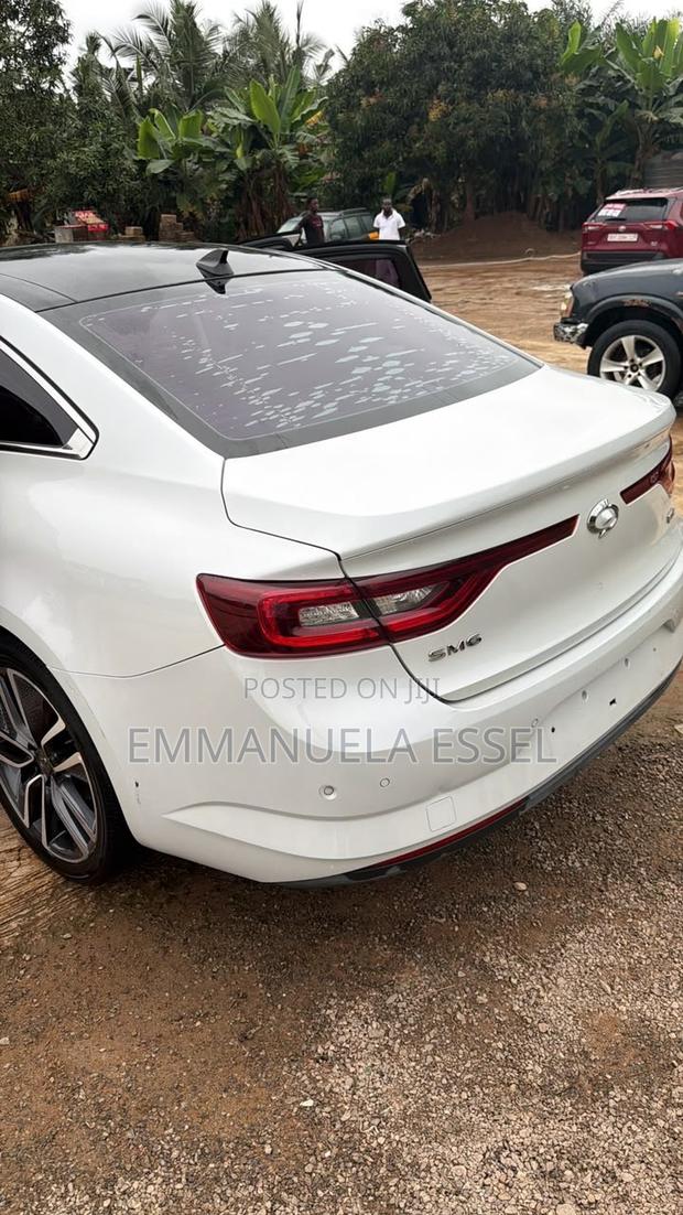 Renault 17 2017 White