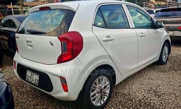 Kia Picanto 2023 White