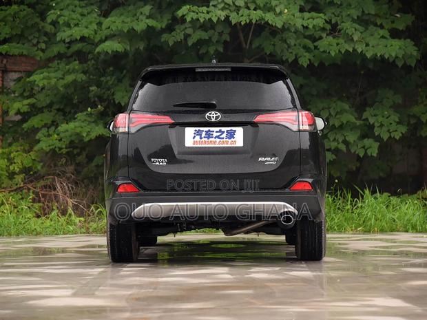 Toyota RAV4 2016 Black