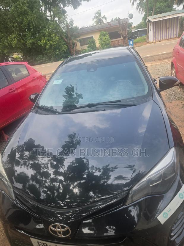 Toyota Corolla SE 4dr Sedan (1.8L 4cyl CVT) 2017 Black