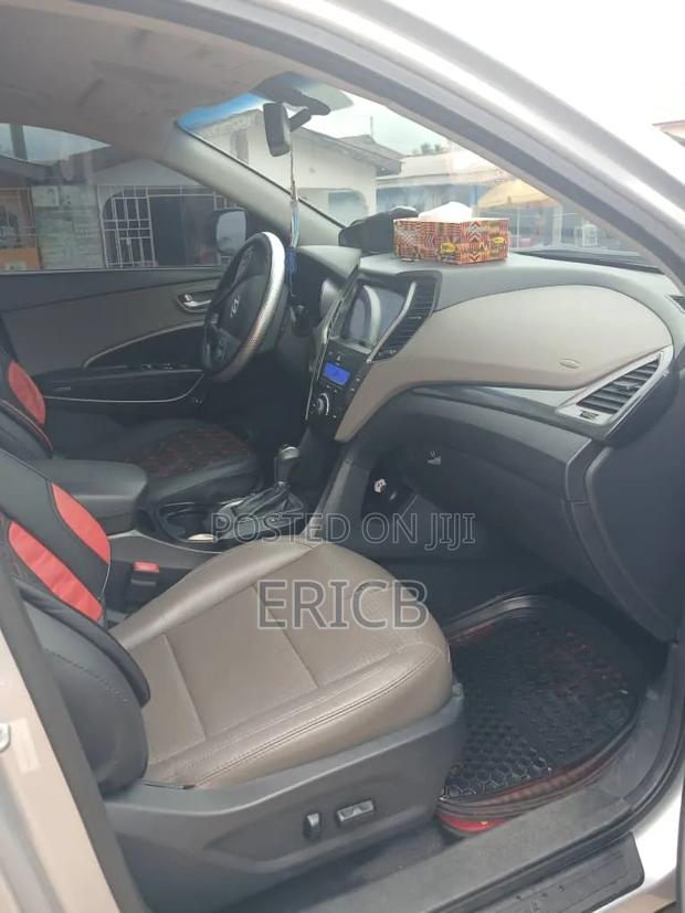 Hyundai Santa Fe SE AWD 2017 Silver