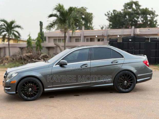 Mercedes-Benz C250 2014 Silver