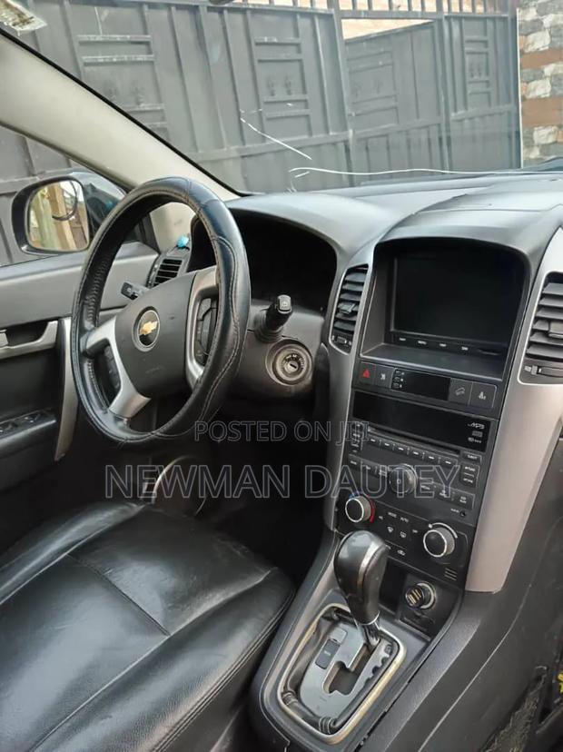Chevrolet Captiva 2014 Black