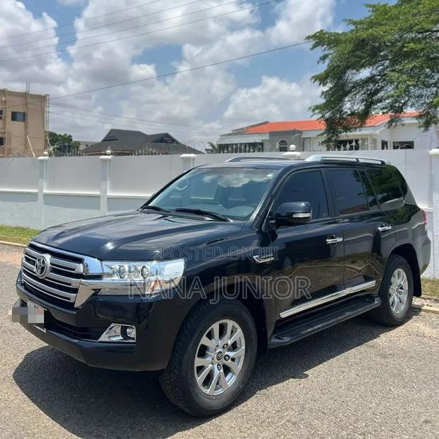Toyota Land Cruiser 2021 Black
