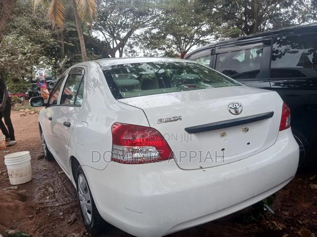 Toyota Belta 2012 White
