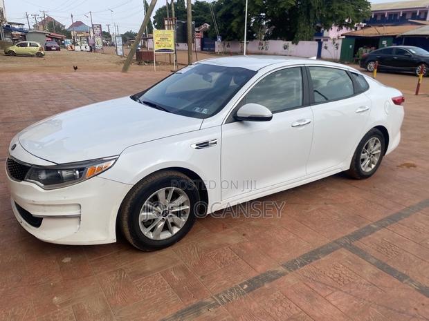Kia Optima LX 2018 White