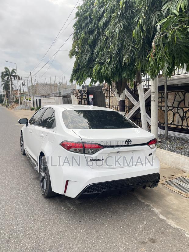 Toyota Corolla SE 2023 White