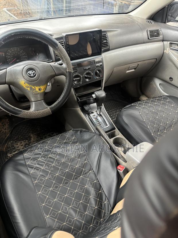 Toyota Corolla LE 2004 Black